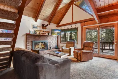 Image de Moose Cabin in Carnelian Bay | Private Bbq on Deck | Near Kings Beach!