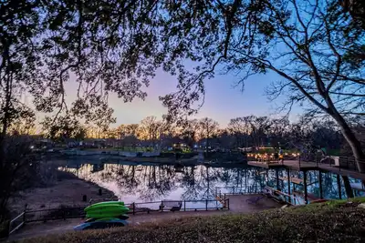 Image de River Staycation / Fishing Dock / Kayak / FastWiFi