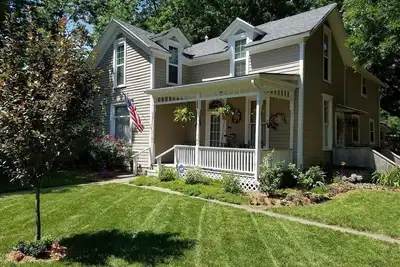 Image de My home is your home! Casual Kansas living at its best!