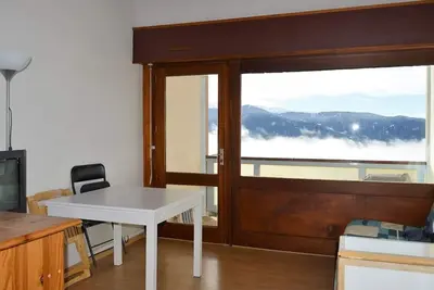 Image de Studio mezzanine avec balcon et parking, plein sud, proche des pistes, 4 pers