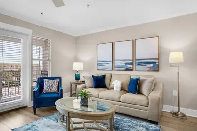 Image de ☀Gulf + Pool Views~Coastal Retreat~Heated Pool~Grand Caribbean East 305