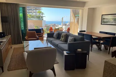 Image de Spacious 3b/3b condo within a short walk to Zona Romantica nightlife & beaches.