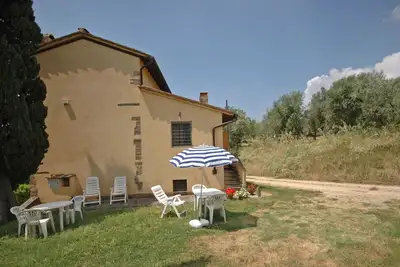 Image de Bel appartement pour 6 personnes avec piscine, Wifi et parking, près de Florence