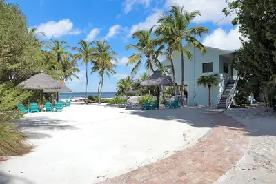 Image de 3 Units Breathtaking Views, Pet Friendly, Private Beach Access & Ideal Location