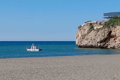 Image de House in 1° line the beach renovated in 2024