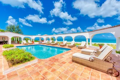 Villa Serena Summary: