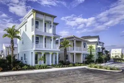 Image de Vivid Cottage near Disney with Margaritaville Resort & Island H2o Access -.