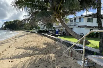 Image de Tranquil Sandy Beachfront - minimal beach traffic. Like your own private beach