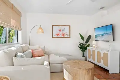 Image de Plumeria Villa by Beach Boutique Rentals