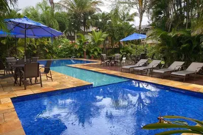 Image de Praia da Baleia - House in gated community - 2 mins from the beach - 4 suites with Ac