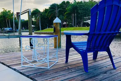 Image de Cozy Florida Waterfront Home