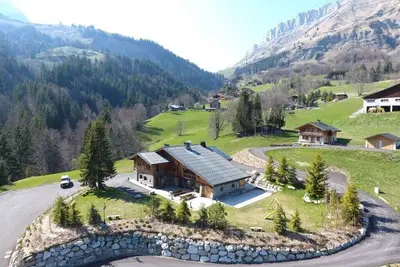 Image de Chalet indépendant avec espace spa