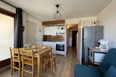 Image de Charmant Studio 4 Pers avec Balcons, Parking et Accès Direct aux Pistes – Montgenèvre
