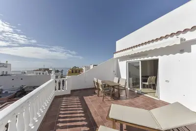 Image de Appartement \"Gaviota\" à Playa San Juan près de la plage avec vue sur la mer