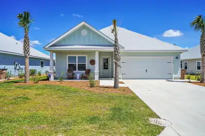 Image de Coastal Luxury, Dog Friendly, Pool Heated Nov-Mar, Beach Toys!