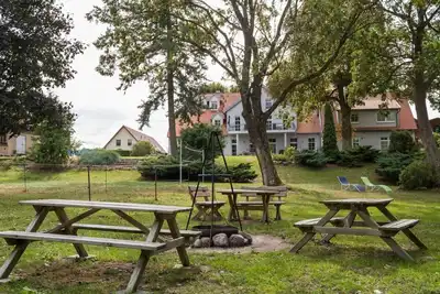 Image de Stylish vacation apartment in a manor house on Lake Plau