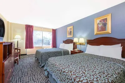 Image de Blue Way Inn & Suites Wichita East-2 Queen Bed Non Smoking