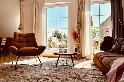 Image de Beautiful bright terrace apartment at the forest 15 min in cologne.