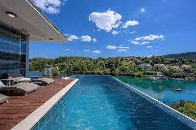 Image de Luxury Beachfront Villa Blue Star of Brac with private pool at the beach on Brac Island - Bobovisca