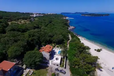 Image de Luxury Beachfront Villa Dubrovnik Oasis with private pool by the beach in Dubrovnik