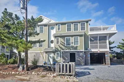 Image de Beautiful 5 bed/4 bath House with Beach Views in Bethany Beach!