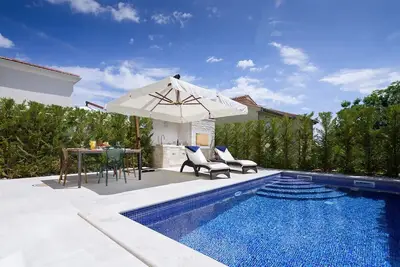 Image de Luxury Villa Medea with private pool in Vabriga - Istria