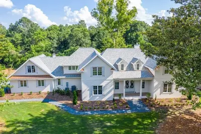 Image de 600 Linden: 8 Br, 5. 5 Ba House in Pinehurst, Sleeps 20