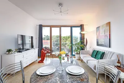 Image de Deluxe 2br Apt w Pool in Historical Jaffa