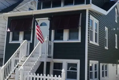 Image de Premier Host-2br Seaside Park Suite#57, One Short Block to Beach, Kit, Liv Room