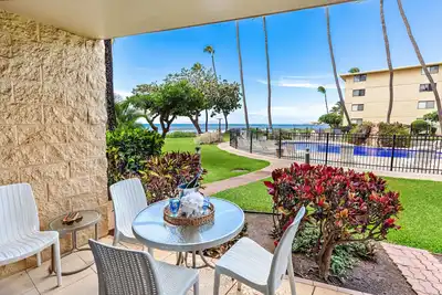 Image de Ocean and pool views, ground floor near beach