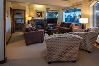 Image de Stunning Views from this large 2 bed plus loft ski in/ski out condo