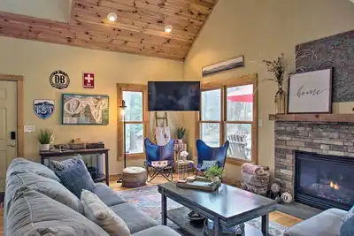 Image de Wintergreen Resort Cabin: Near the Slopes!