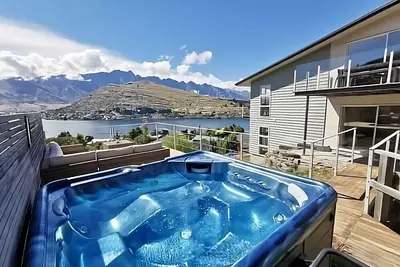 Image de Highview Retreat - Huge holiday house - Best value in town!