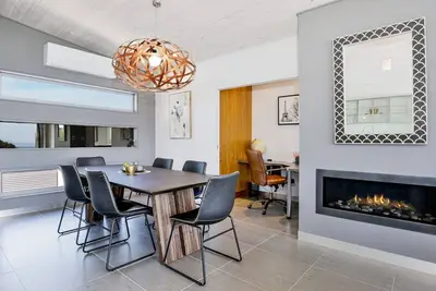 Image de Yelo - Pet Friendly - 1 Min Walk to Beach