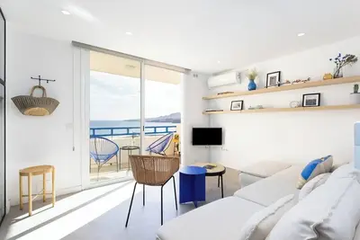 Image de Home2Book Stylish Ocean & Marina View Apt, Terrace