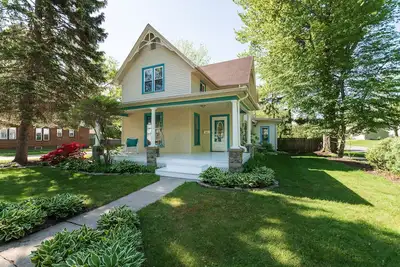 Image de Beautiful vacation rental located 6 blocks from Lake Michigan and Kids Corners Park!