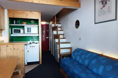Image de Agréable Duplex 6 personnes, situé au dernier étage, avec très jolie vue sur la vallée, les montagnes et le Mont-Blanc.