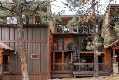 Image de Cozy Condo, Golf Privileges, Hot Tub & Pool!
