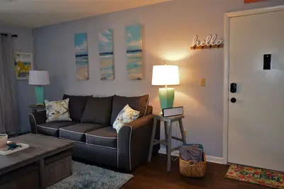2 bedroom Condo, Bird Bay Village. Remodeled New New New