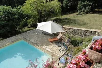Image de Stone house, comfortable, authentic renovation, with pool