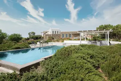 Mykonos Unique Maha Villa by 2 Doors