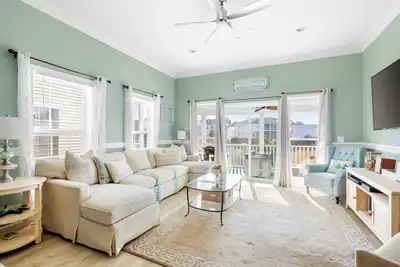 Image de 93 Waters Edge - Townhome - Pool
