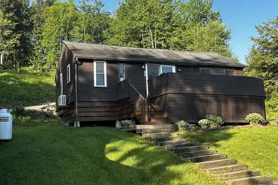 Image de Newfound Lake, Bristol Nh Lakefront Cottage