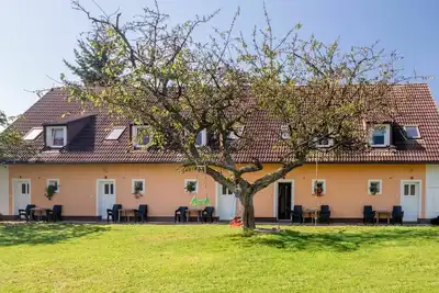 Image de Joli appartement pour 5 personnes avec Wifi, patio, animaux admis, vue panoramique et parking