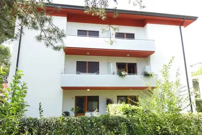 Image de Appartement de vacances Quartier calme, appartement rez de chaussée avec jardin