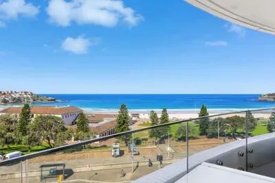 Image de Breathtaking Bondi Beach Views