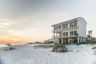 Image de Inlet Beach Gulf Front |3 Br | Sleeps 10 | Pool Overlooking Ocean!