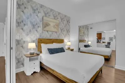 Image de 1br Rooftop Pool-10 Min Walk To Beach Prime Location