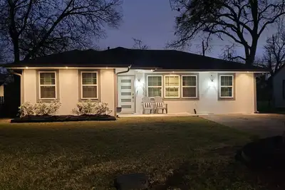 Image de Little White Lighthouse<br>Nrg/Uh/Tsu/Rice/Midtown/Downtown