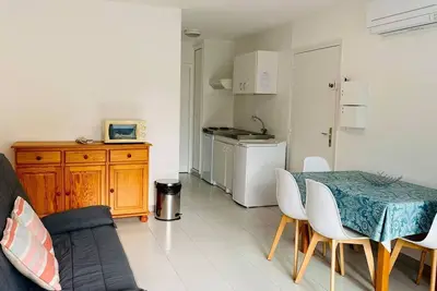 Calvi  - Charmant appartement à deux pas de la mer - F2 8caroline